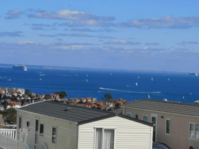 Top Spec Caravan - Stunning sea views across bay